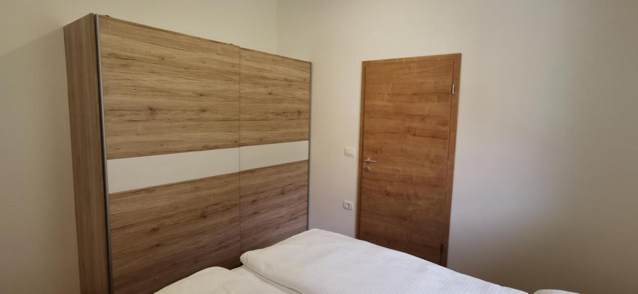 Apartmaji Tmaynka トールミン エクステリア 写真