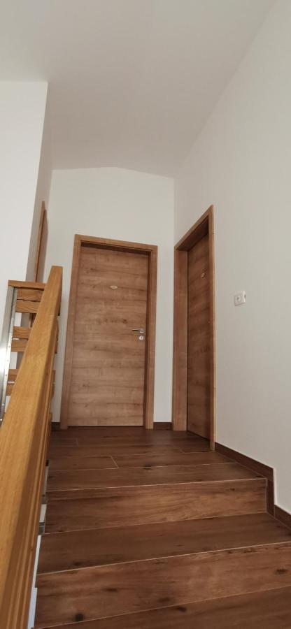 Apartmaji Tmaynka トールミン エクステリア 写真