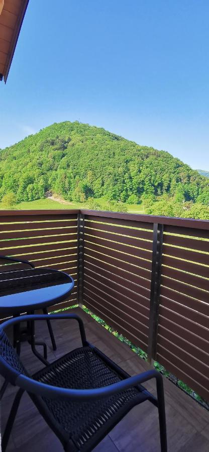 Apartmaji Tmaynka トールミン エクステリア 写真